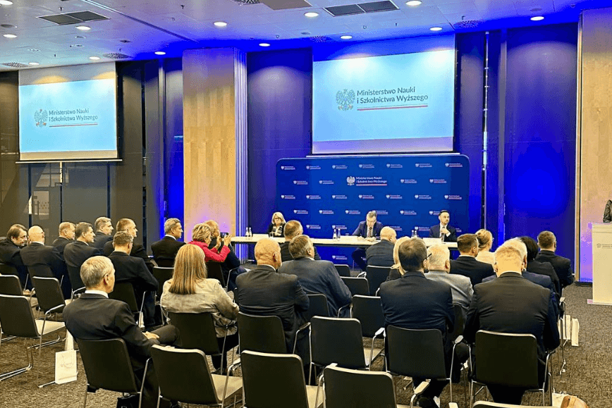 Debata na temat kształtu współpracy Ministerstwa Nauki i Szkolnictwa Wyższego z najwyższymi przedstawicielami wspólnoty akademickiej