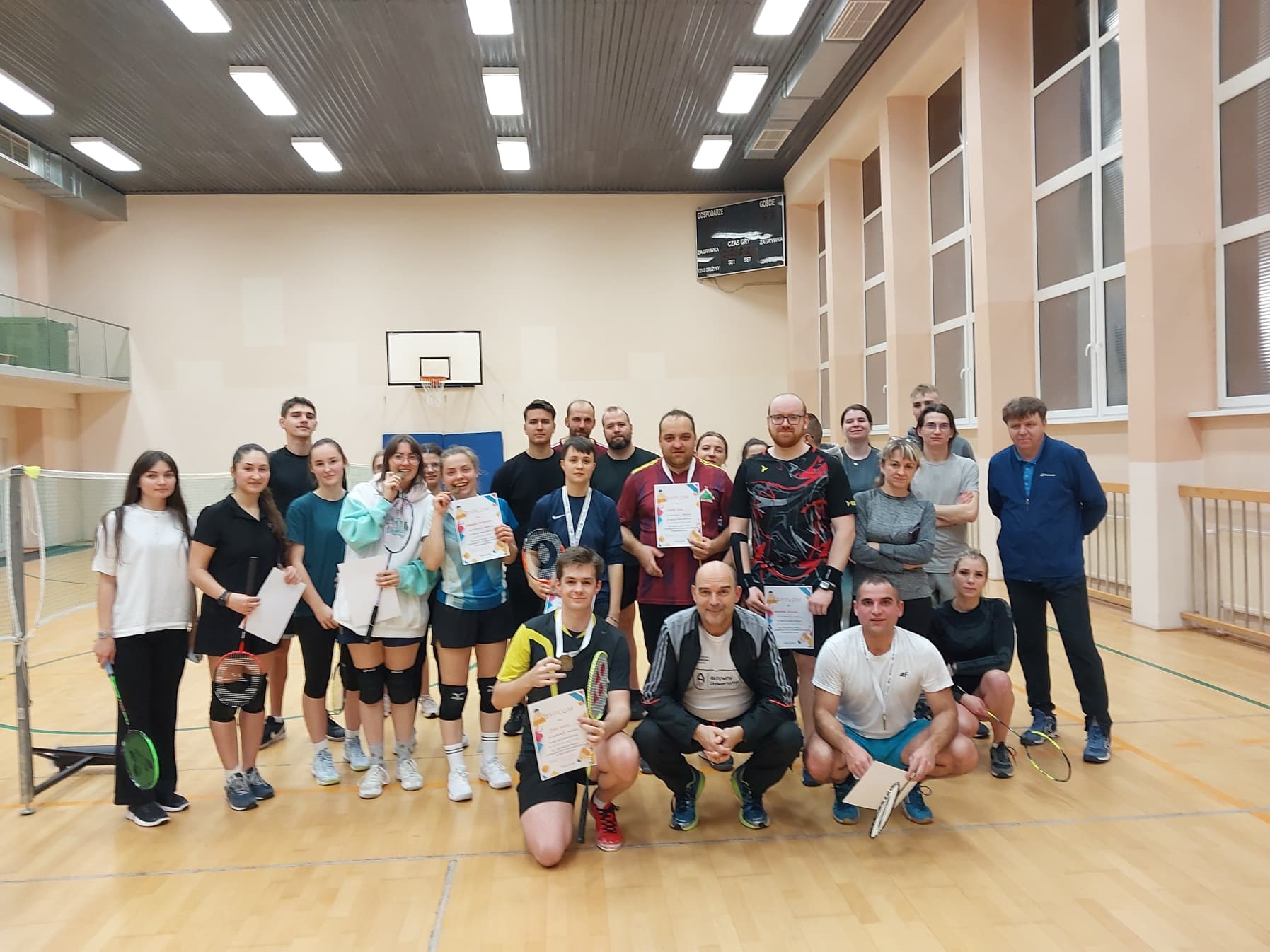 II Mistrzostwa Uniwersytetu Pomorskiego w Słupsku w badmintona w grach pojedynczych kobiet oraz mężczyzn