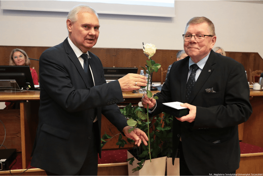 Medal Uniwersytetu Szczecińskiego „SIS QUI ES – PRO PUBLICO BONO”