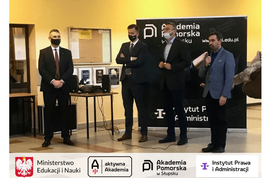 Uroczyste otwarcie wystawy zorganizowanej przez Instytut Prawa i Administracji oraz Departament Energii Jądrowej