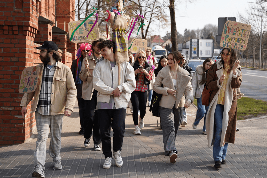 Dzień Wiosny - parada 21 marca (piątek) o godz. 12.00