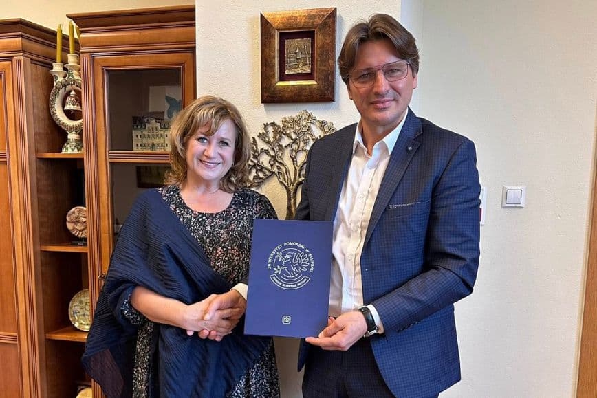 Rektor Uniwersytetu Pomorskiego w Słupsku wręczył nominację Profesorską