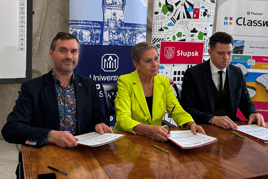 Podpisanie umowy i wspólna przyszłość edukacji w Słupsku