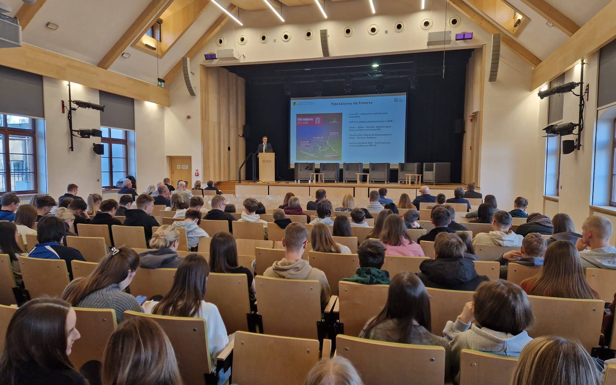 Instytut Zarządzania w centrum debaty o przyszłości transportu