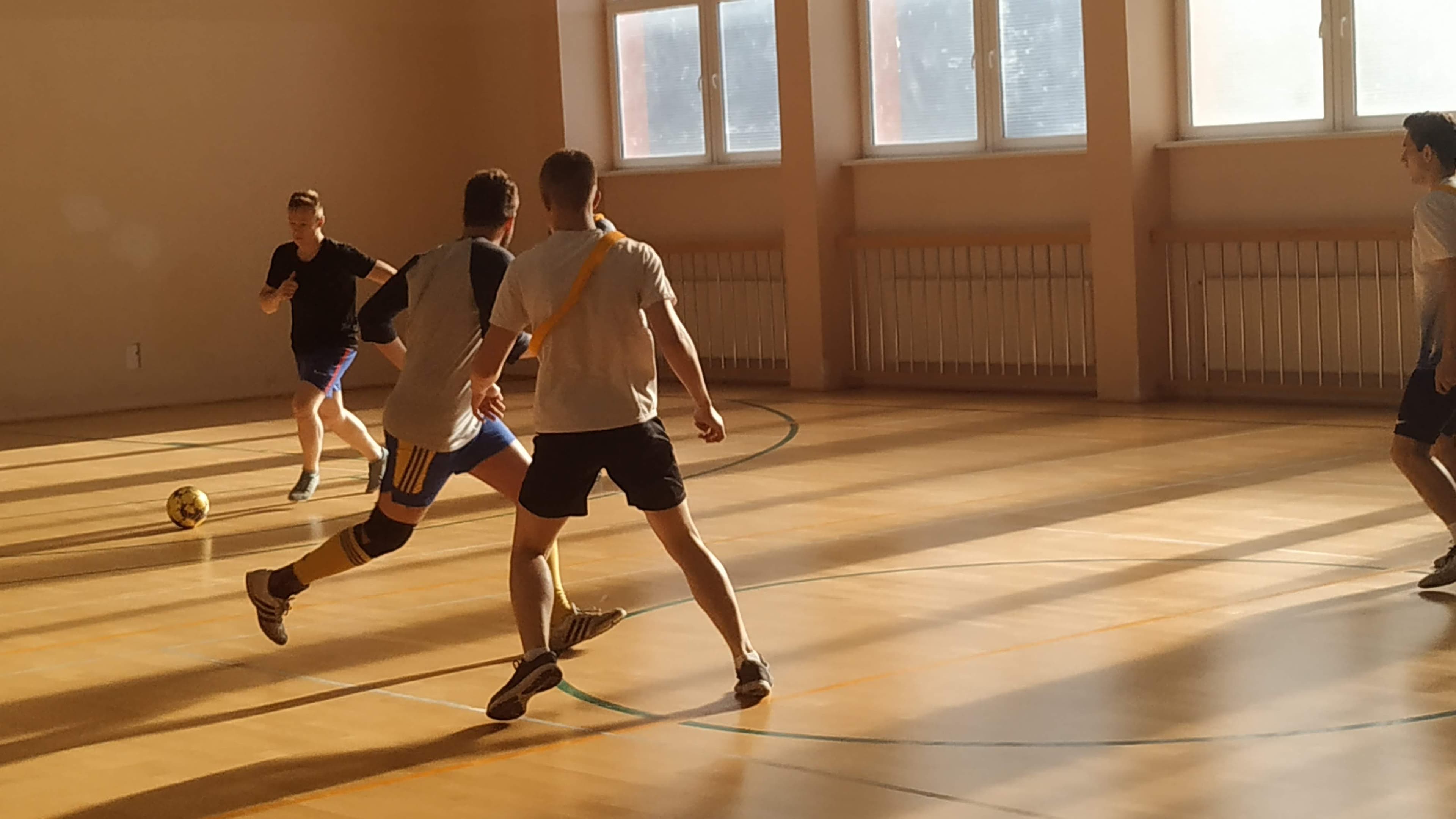 futsal1.jpg